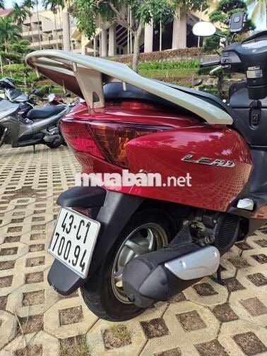Скутер Honda leed 2009 в отличном состоянии