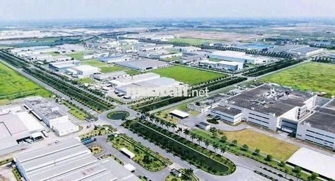 Cần bán lô đất 4877m2 trong KCN Mỹ Phước Bến Cát Bình Dương