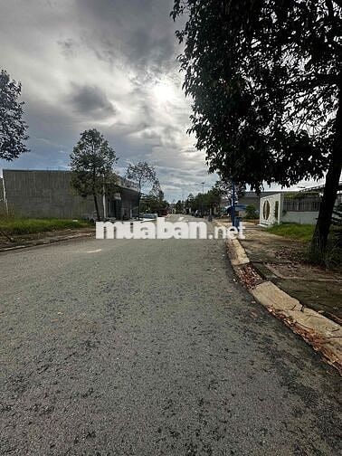 Chính chủ cần bán gấp lô góc 425m2 tại Mỹ Phước 1 giá đầu tư