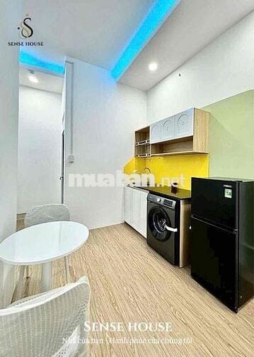 Căn hộ 1 phòng ngủ ban công ngày chợ Tân Hương