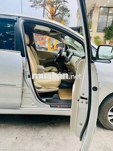 Bán Innova 2016 hồ sơ cầm tay máy số keo chỉ zin