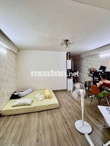 CHDV Mặt tiền gần Đinh Bộ Lĩnh 5x 16 CN 80m2 4 tầng có PCCC 190 tr/m2