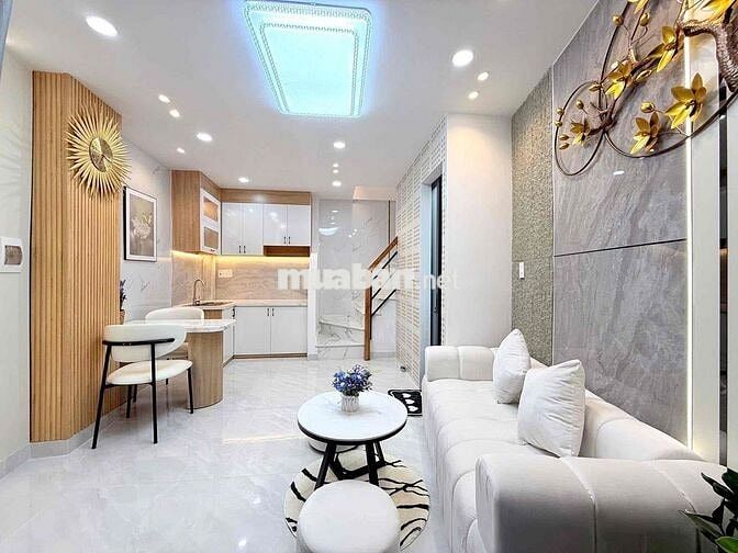 HẺM XE HƠI - HOÀNG HOA THÁM, BÌNH THẠNH - 18M² - 2 TẦNG BTCT - LÔ GÓC