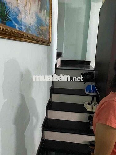 Bán nhà mặt tiền quận Tân phú 105m2