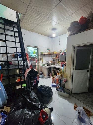 Chỉ 2,8 Tỷ, Ngay UBND Xã Phước Kiển, DT 4,1x11