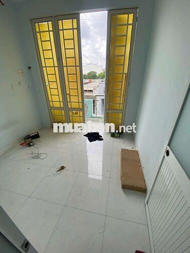 Cho thuê nhà nguyên căn dt 3❌7+2 lầu đúc 2pn 3wc mt kd nhỏ Bùi Tư Toàn