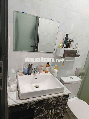 Siêu rẻ không thuê thì tiếc 4x15. 1 trệt 2 lầu