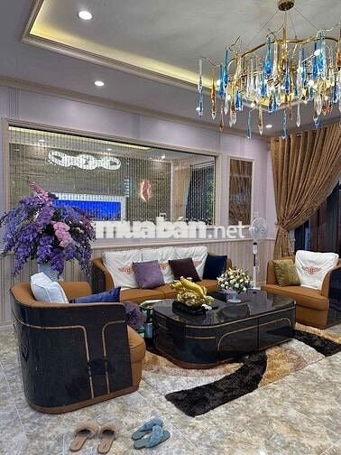 Biệt thự Hoà Xuân cần bán full nội thất đường 7,5m