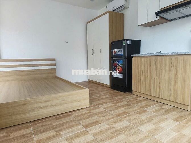 BÁN CĂN HỘ CHO THUÊ Ở TÂY HỒ - LÔ GÓC - RỘNG 80M2 - 1 PHÚT RA HỒ TÂY