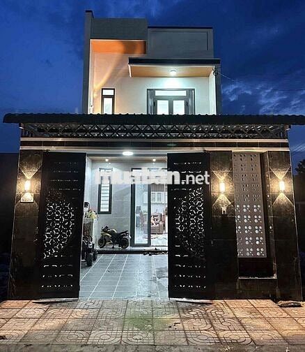 Nhà Mới Cần Bán Nhanh Cho Anh Chị Dọn Vào Ở Ngay