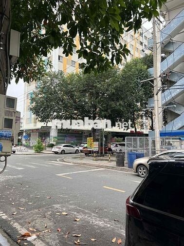 Nhà 1trêt 2 lầu mặt tiền kinh doanh visip1