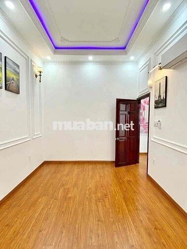 CHO THUÊ NHÀ SAU LƯNG WINCOM HÙNG VƯƠNG