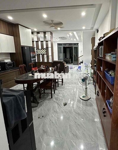 Nhà Mới Cần Bán Nhanh Cho Anh Chị Dọn Vào Ở Ngay