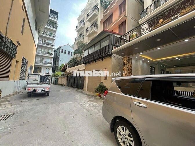 Bán nhà Phố Lạc Long Quân, 8 tầng thang máy, 130m2 Oto dừng đỗ,51.5 tỷ