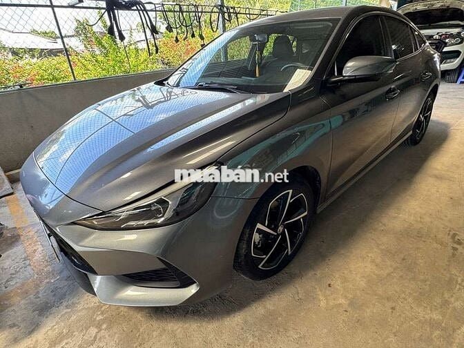 MG5 2024 bản cao cấp màu xám, 28098 km