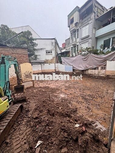 ĐẤT VÀNG NGHI TÀM DT 145M -18,2 TỶ,CÁCH PHỐ 20M,3 THOÁNG VĨNH