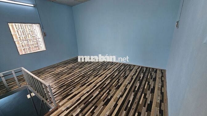 Nhà nguyên căn giá rẻ trung tâm quận 10