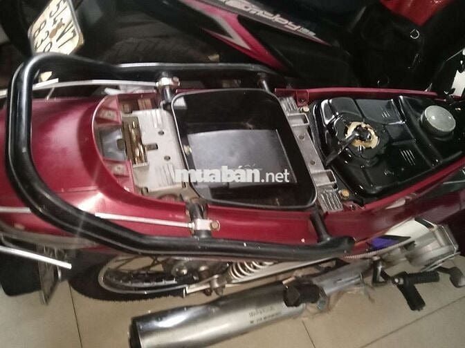 Xe wave alpha 100 lốc trắng hãng Honda