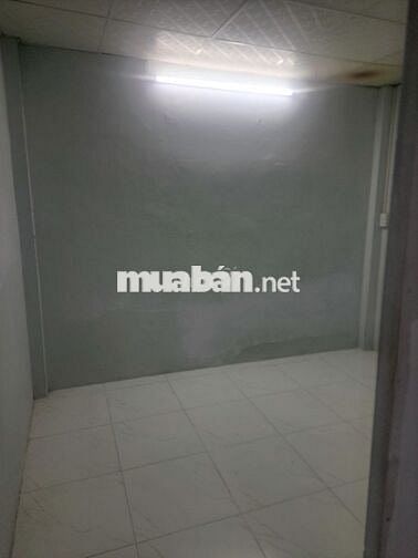 Nhà Mới Sơn Sửa 2PN Giá Rẻ Nguyễn Ngọc lộc Quận 10