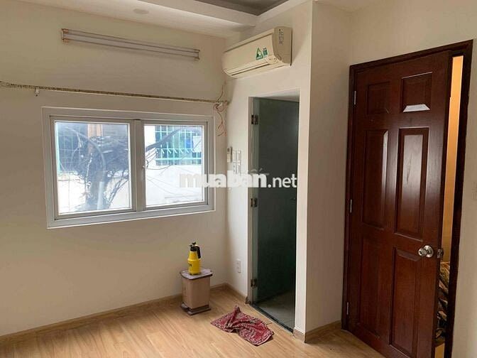 cần nữ ghép 1;1 ngay đại học Luật đi bộ