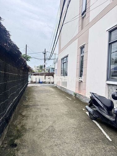 Bán Nhà 3 Tầng Đ.Số 26 Linh Đông Sát P.VĐồng DT58m 4×15-3Pn Hoàn Công