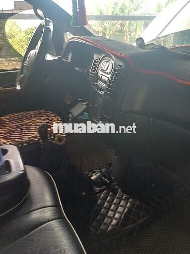 Hyundai Bán tải 5 chỗ số sàn màu bạc