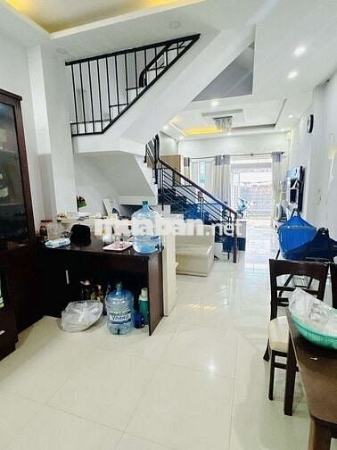 Bán Nhà 3 Tầng Đ.Số 26 Linh Đông Sát P.VĐồng DT58m 4×15-3Pn Hoàn Công