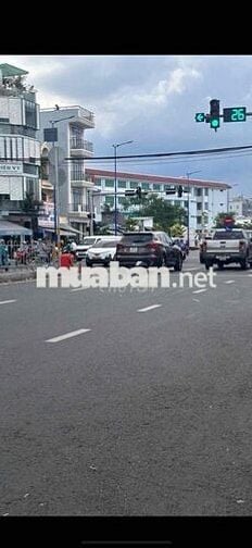 🍀 Nhà thuê góc 2MT đường số 30 khu tên lửa . BTân