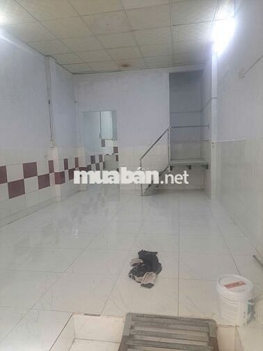 Nhà Mới Sơn Sửa 2PN Giá Rẻ Nguyễn Ngọc lộc Quận 10