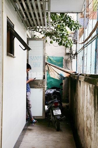 Cho thuê các tầng 3 - 8 tại tòa nhà 8 tầng 127 Chùa Bộc, Hà Nội