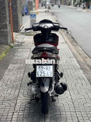 xe Zin chưa rớt đầu