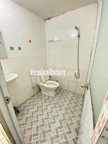 PHÒNG TRỌ 25M2 GIÁ RẺ NGAY CHỢ THỦ ĐỨC