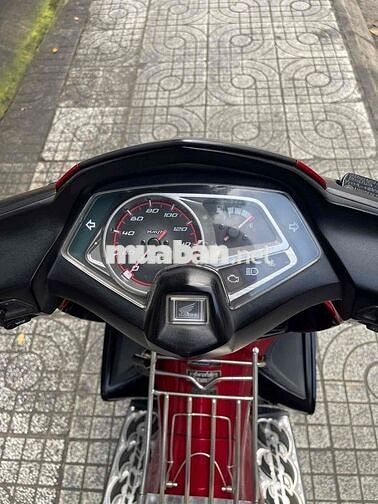 xe Zin chưa rớt đầu