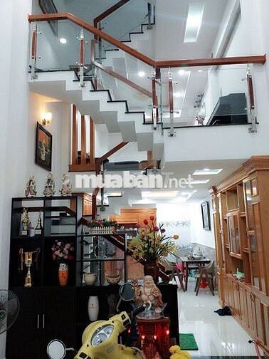 Bán nhà đường Phạm Văn Bạch, Tân Bình – 3 tầng, SHR, giá 6.95 tỷ