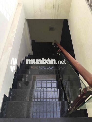 cho thuê 260m nhà mặt tiền kinh doanh 38 gò ô môi quận 7 hcm