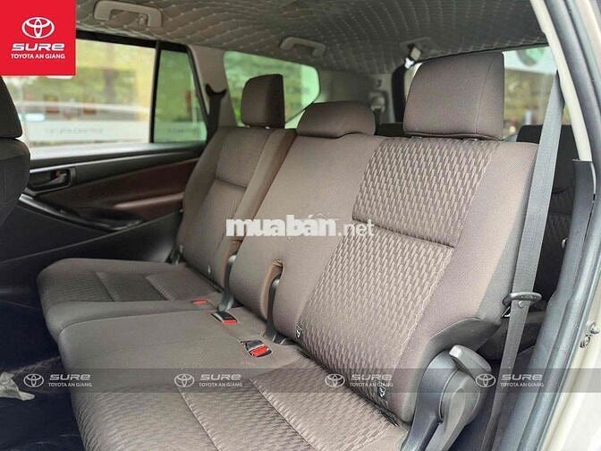 Toyota Innova 2021 2.0E - 34.000 km