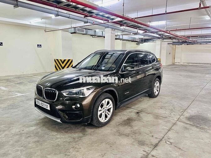 BMW X1 2017 sDrive20i - 72000 km