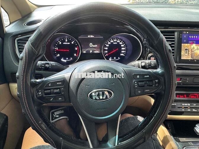 Kia Sedona 2019 2.2 dầu full cao cấp xe nhà dùng