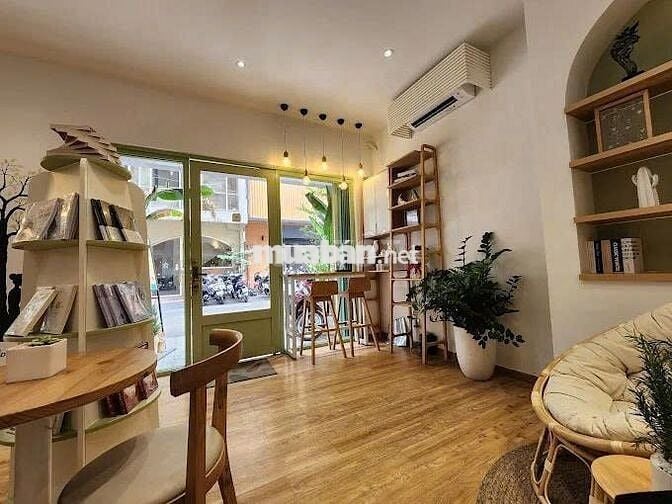 Nhà Đẹp Cho Thuê Sư Vạn Hạnh, Quận 10 – 4Tầng, Kinh Doanh Mọi Ngành!