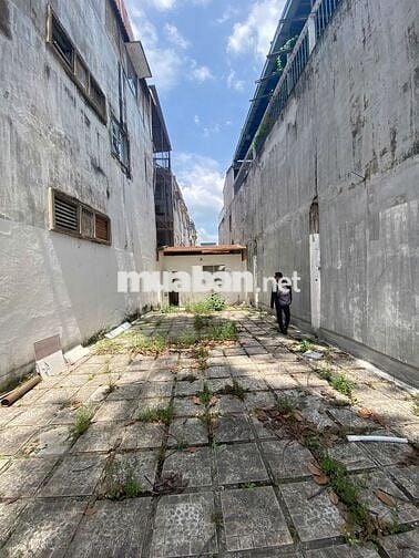 CHO THUÊ NHÀ MẶT TIỀN TRẦN QUANG KHẢI – PHƯỜNG TÂN ĐỊNH, QUẬN 1