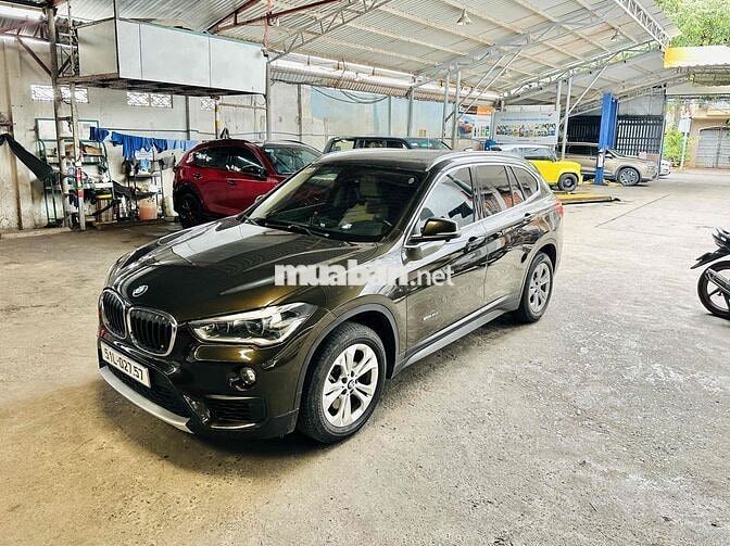 BMW X1 2017 sDrive20i - 72000 km