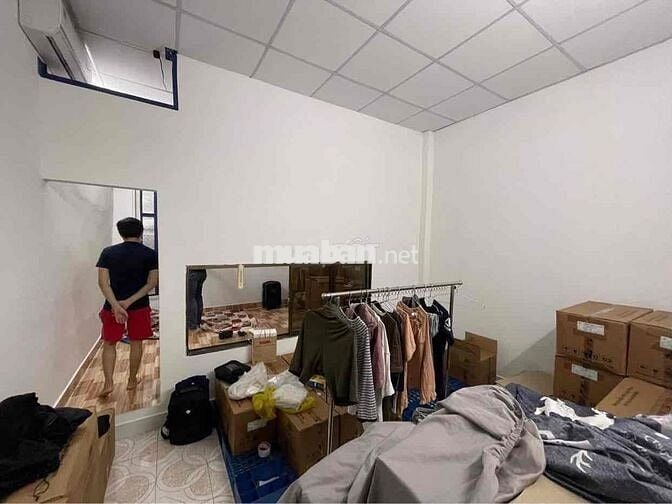 Nhà cho thuê hẻm xe tải 1 xẹt Phan Huy Ích