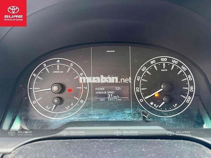 Toyota Innova 2021 2.0E - 34.000 km