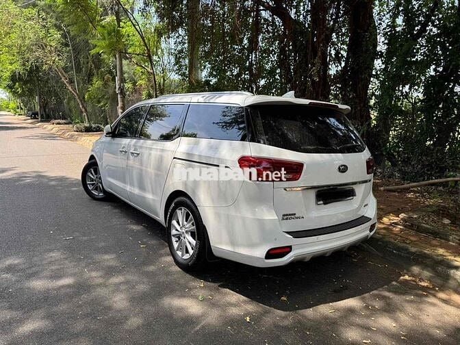 Kia Sedona 2019 2.2 dầu full cao cấp xe nhà dùng