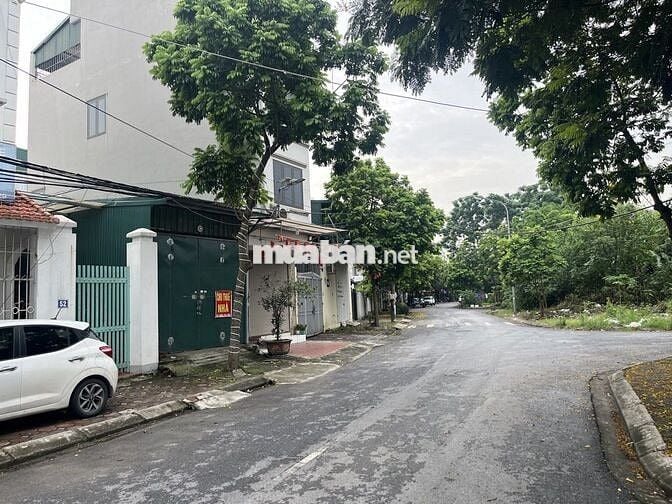 Bán gấp Đất Liên Ninh ô tô,phân lô ,mặt tiền khủng ,giá 11.2 tỷ