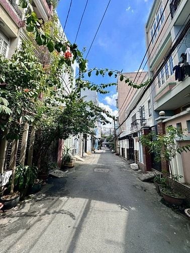 Mình Chính Chủ Bán - Thiên Phước - HXH - DT 4.3m x 10m