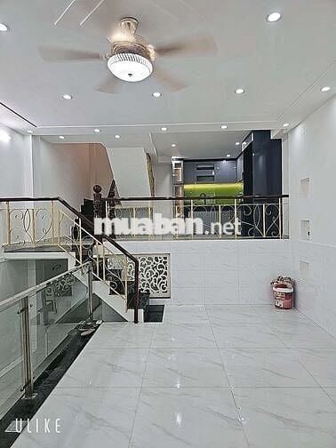 Hoa hồng giới thiệu , bán nhà 4 lầu hẻm 7m