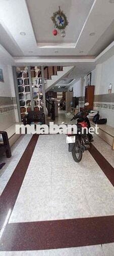 Bán căn nhà chính chủ mặt tiền đường số 6, BHH, Bình Tân, Gần AEON TP