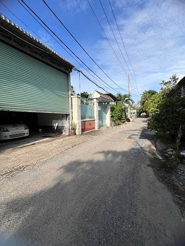 Chủ Gấp Bán Giảm 3 Tỷ - Nhà Xưởng Mặt Tiền Nhị Bình 6 - 500M2 (8X63)