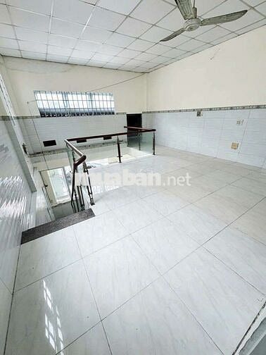 Nhà cho thuê MT Phan Anh (2PN 2WC) kinh doanh mọi nghề, nhà mới sơn